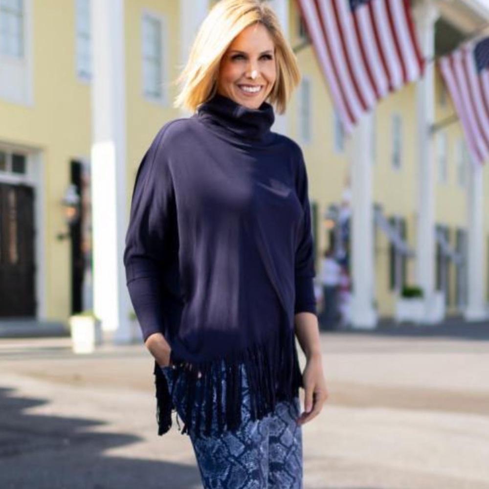 JOFIT Navy Fringe Poncho M/L